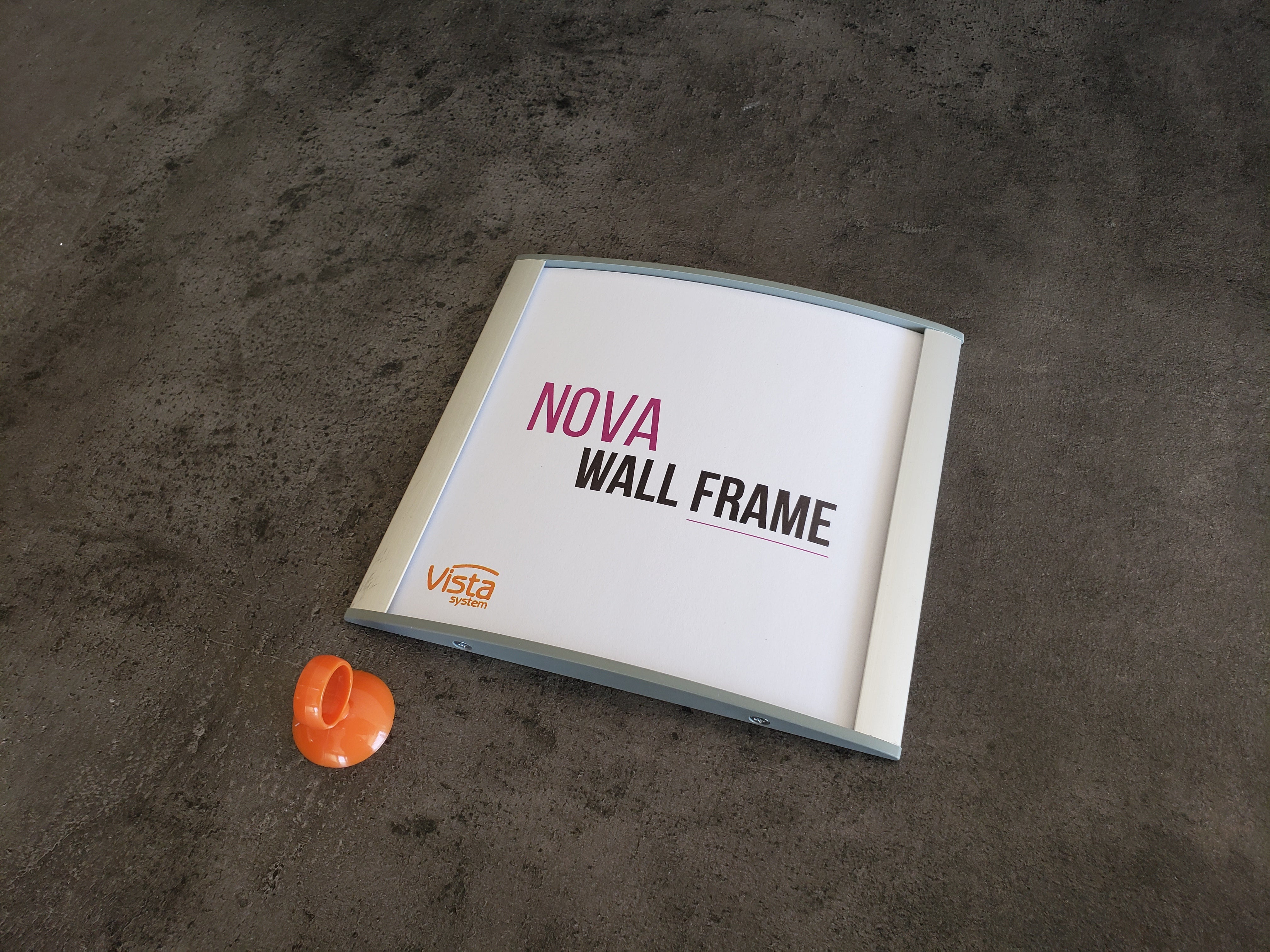 Wall sign, Nova (Widths: N124,N170)